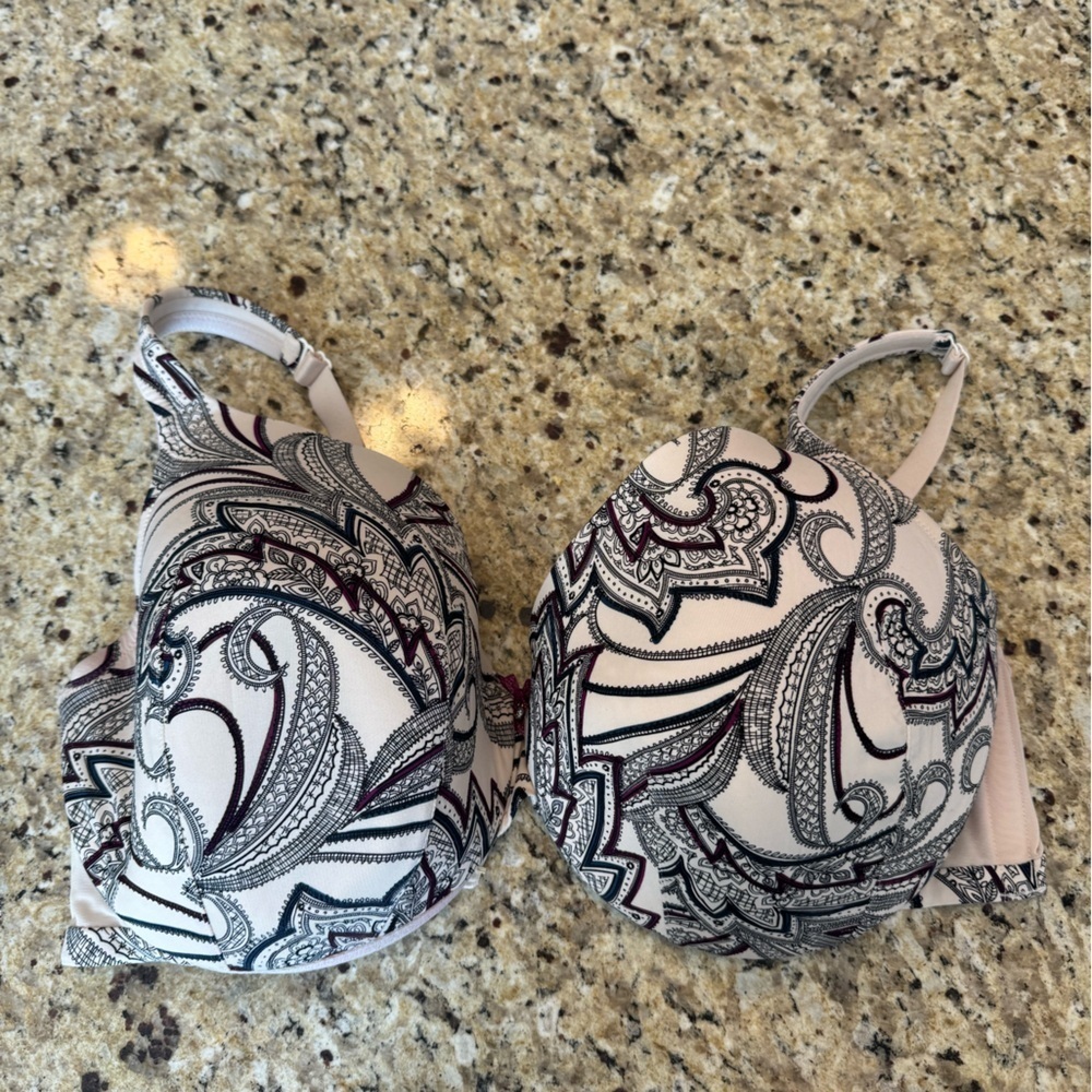 Cacique Lane Bryant Paisley Print Bra 42F full coverage bra